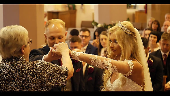 Vicky & Chris Skett - Wedding Highlight Film [blur]